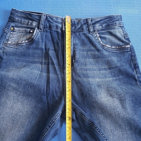 Host Pick Desigual Exotic Jeans - Picture 9 of 11